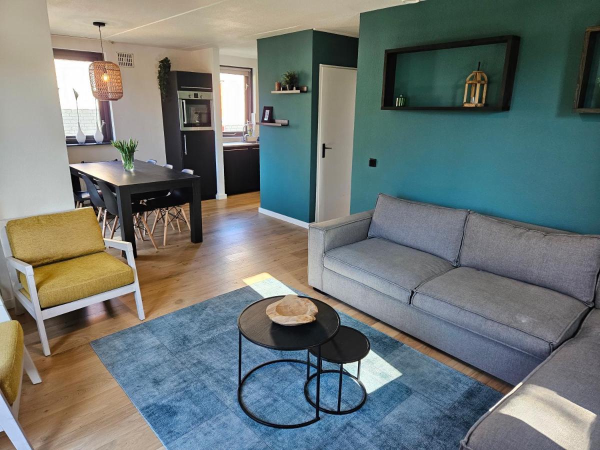 7 Person House With Garden, Firepit, Swimming Lake, Hammock, Child Friendly, In- And Outside Playground, Slide, And Great Coffee Ewijk Exteriör bild