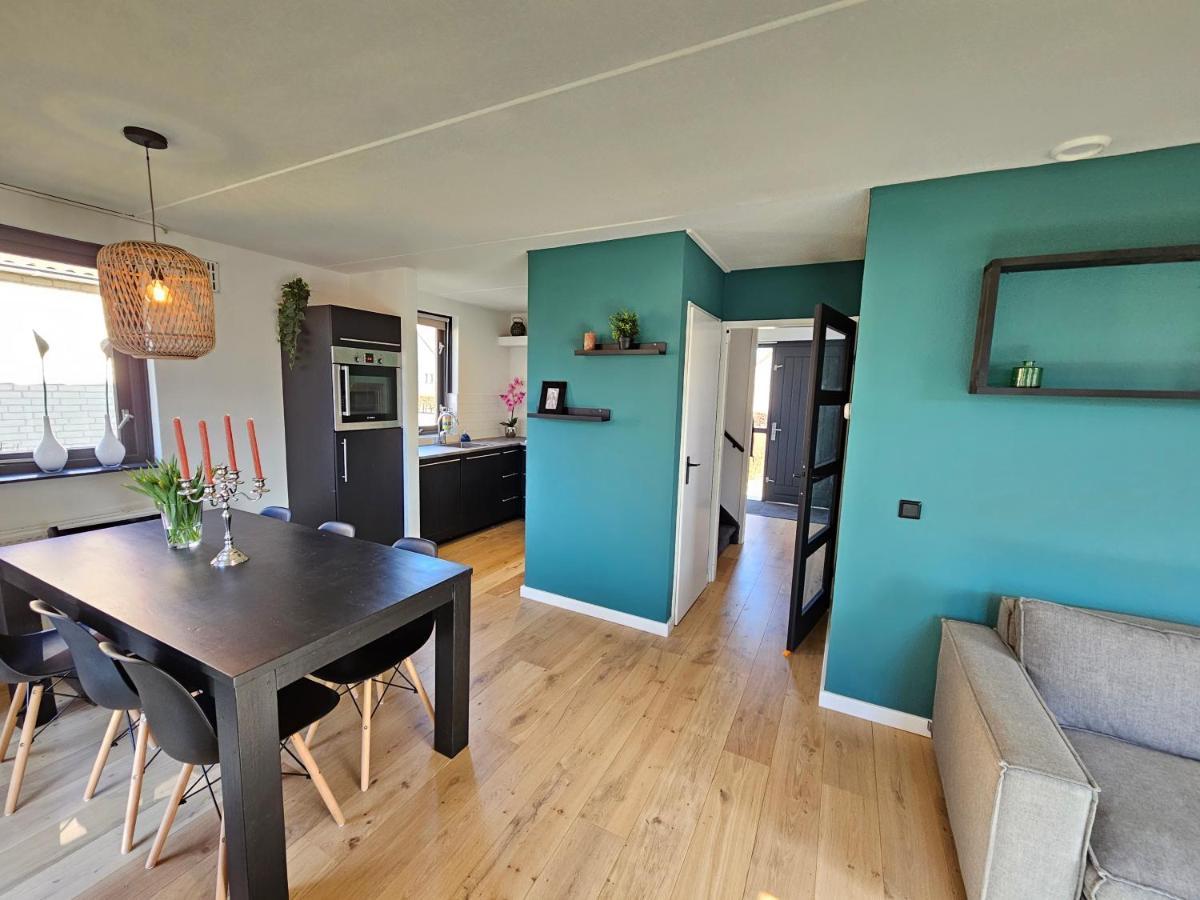 7 Person House With Garden, Firepit, Swimming Lake, Hammock, Child Friendly, In- And Outside Playground, Slide, And Great Coffee Ewijk Exteriör bild
