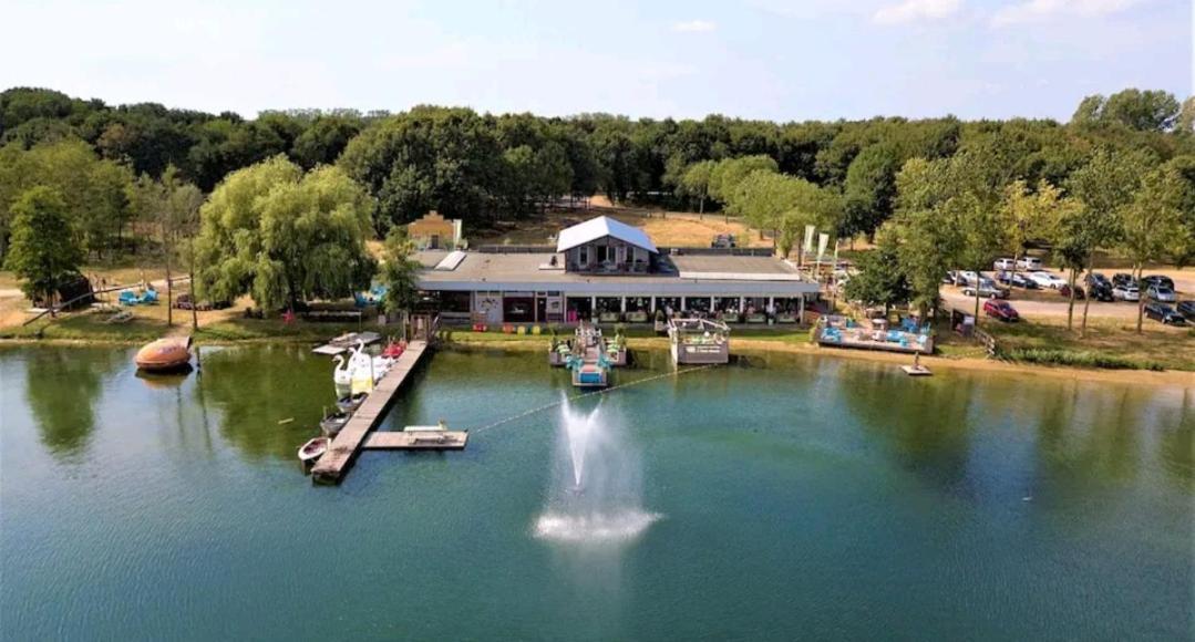 7 Person House With Garden, Firepit, Swimming Lake, Hammock, Child Friendly, In- And Outside Playground, Slide, And Great Coffee Ewijk Exteriör bild